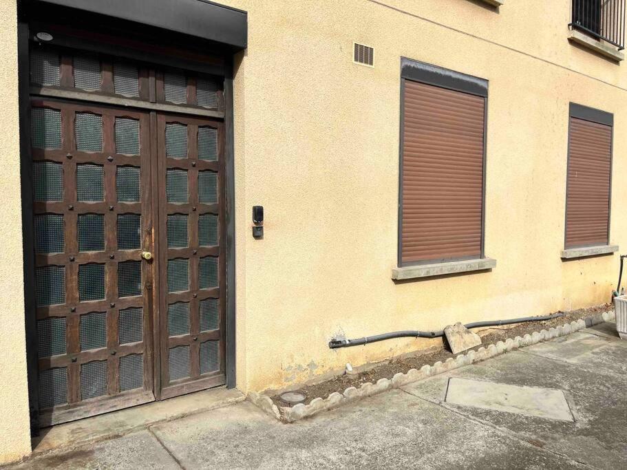 2 Room Flat ตูลูส ภายนอก รูปภาพ